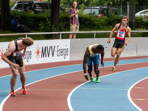 爱游戏-体育产业创新论坛讨论赛事商业模式新趋势，体育产业发展论坛